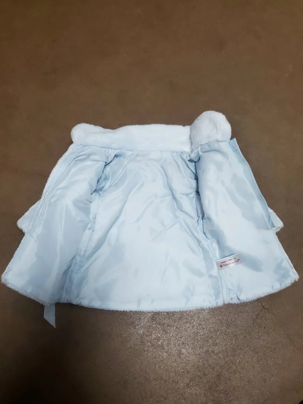 American Girl Retired 2010 Snow Flurry Outfit Coat Boots Hat Pants EUC